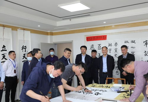 山東魯泰控股集團職工服務(wù)中心正式揭牌啟用，打造控股公司服務(wù)新標桿